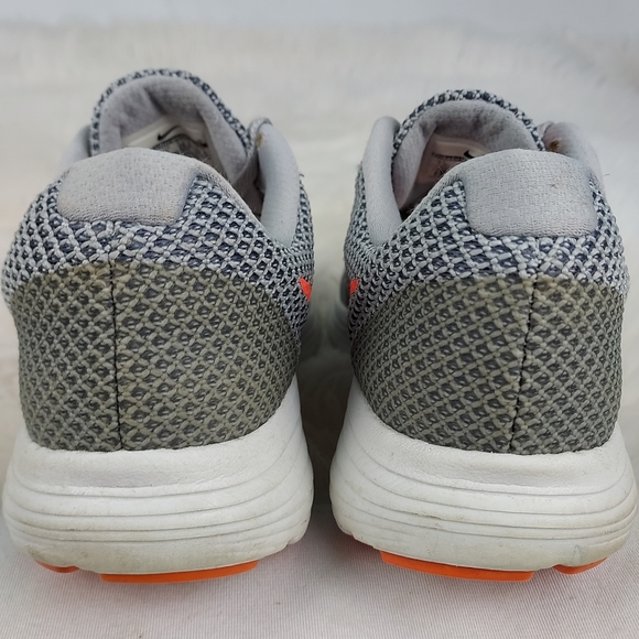 Nike Revolution 3 running shoes, women's size 7.5, grey - Picture 4 of 9